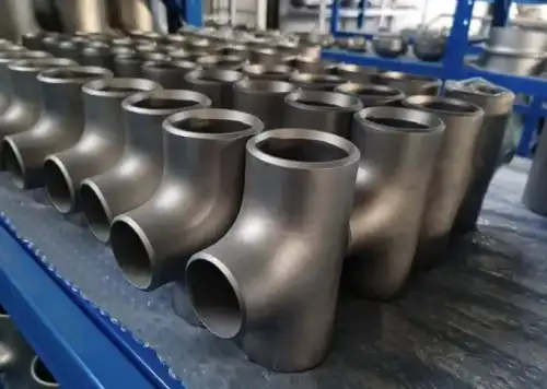 mea hoʻolako pono titanium