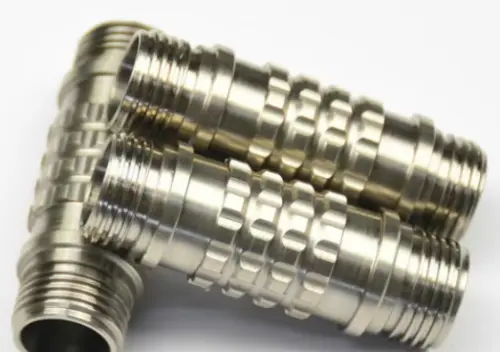 Titanium alloy threaded pipe